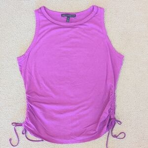 WHBM rouched side sleeveless tee